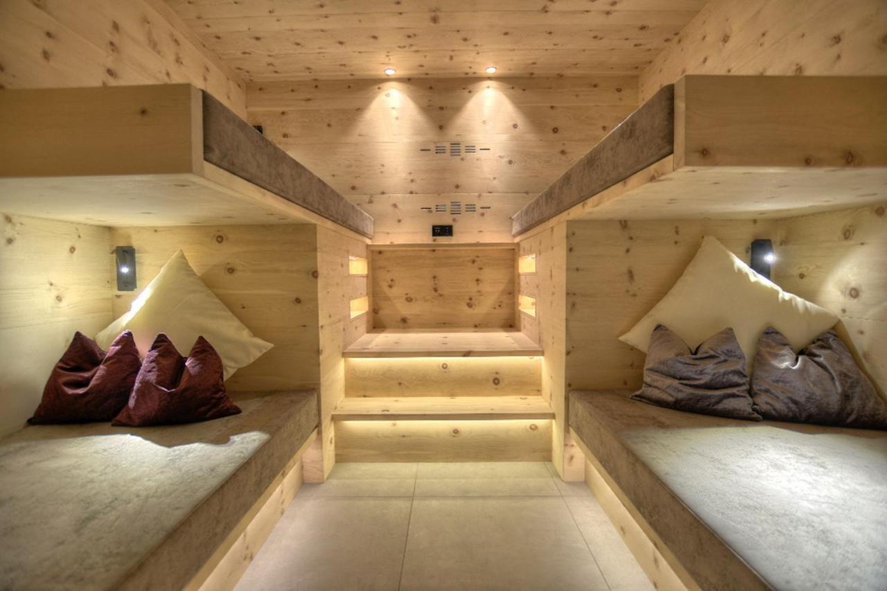 B&B Boutique Hotel Burgund 파르치네스 외부 사진
