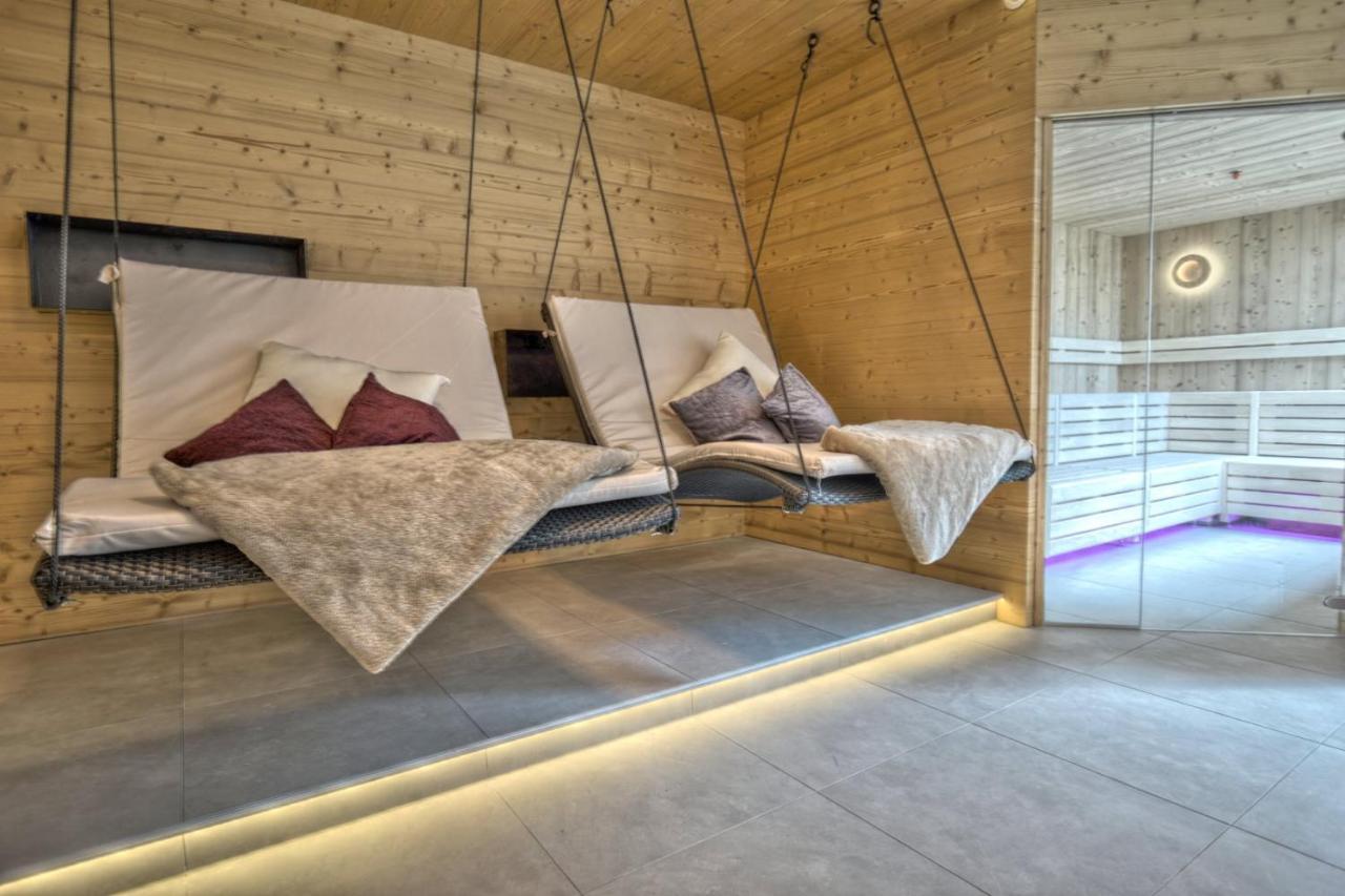 B&B Boutique Hotel Burgund 파르치네스 외부 사진