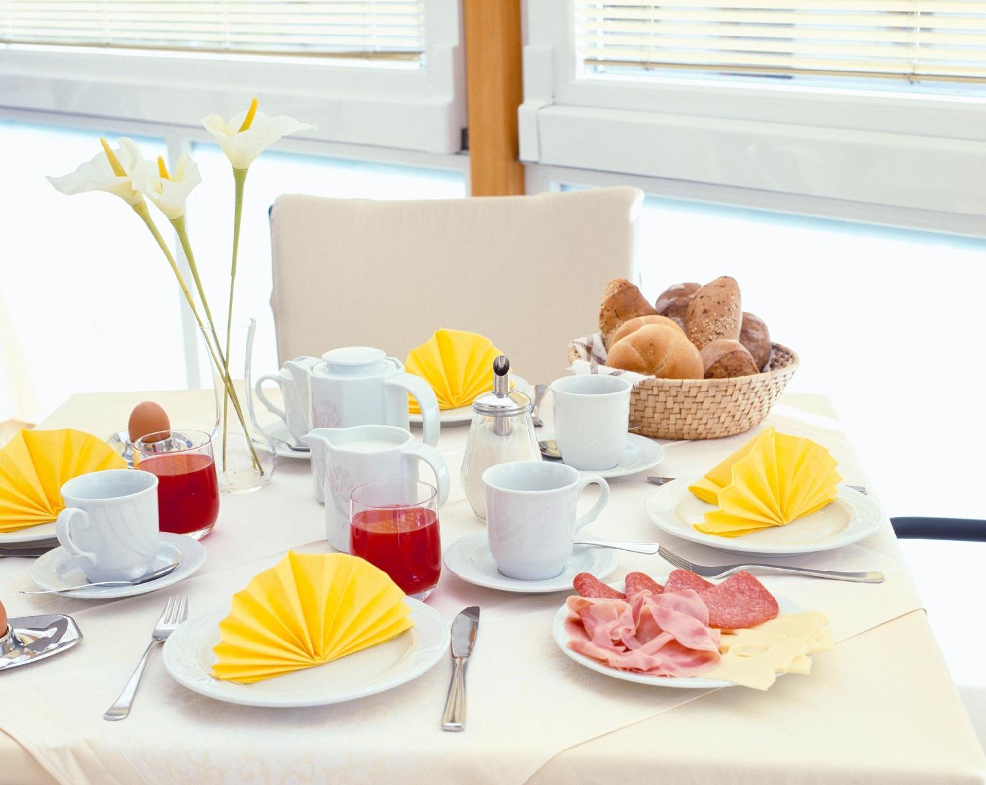 B&B Boutique Hotel Burgund 파르치네스 외부 사진